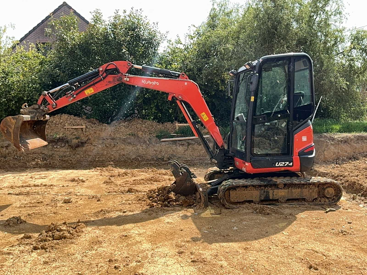 Kubota U27-4 - 小型挖掘机:图2 Kubota U27-4 - 小型挖掘机:图2