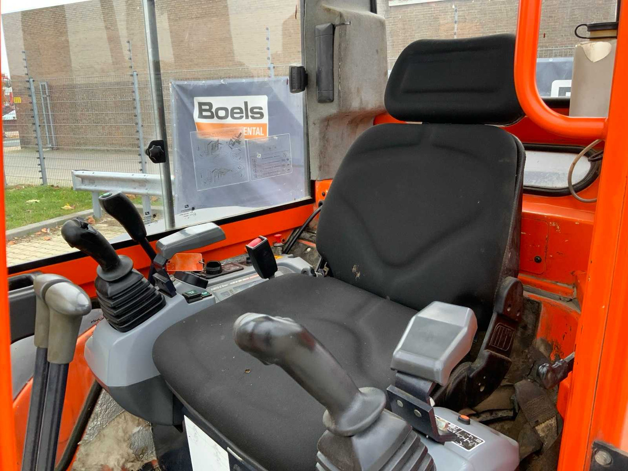 小型挖掘机 Kubota U35-3A3：图15