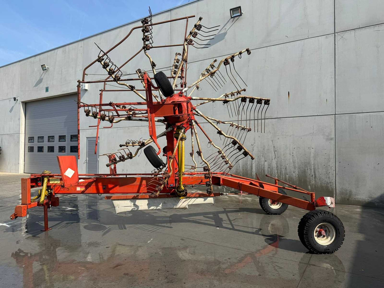 Kuhn GA7301 - 干草和饲料设备:图1 Kuhn GA7301 - 干草和饲料设备:图1