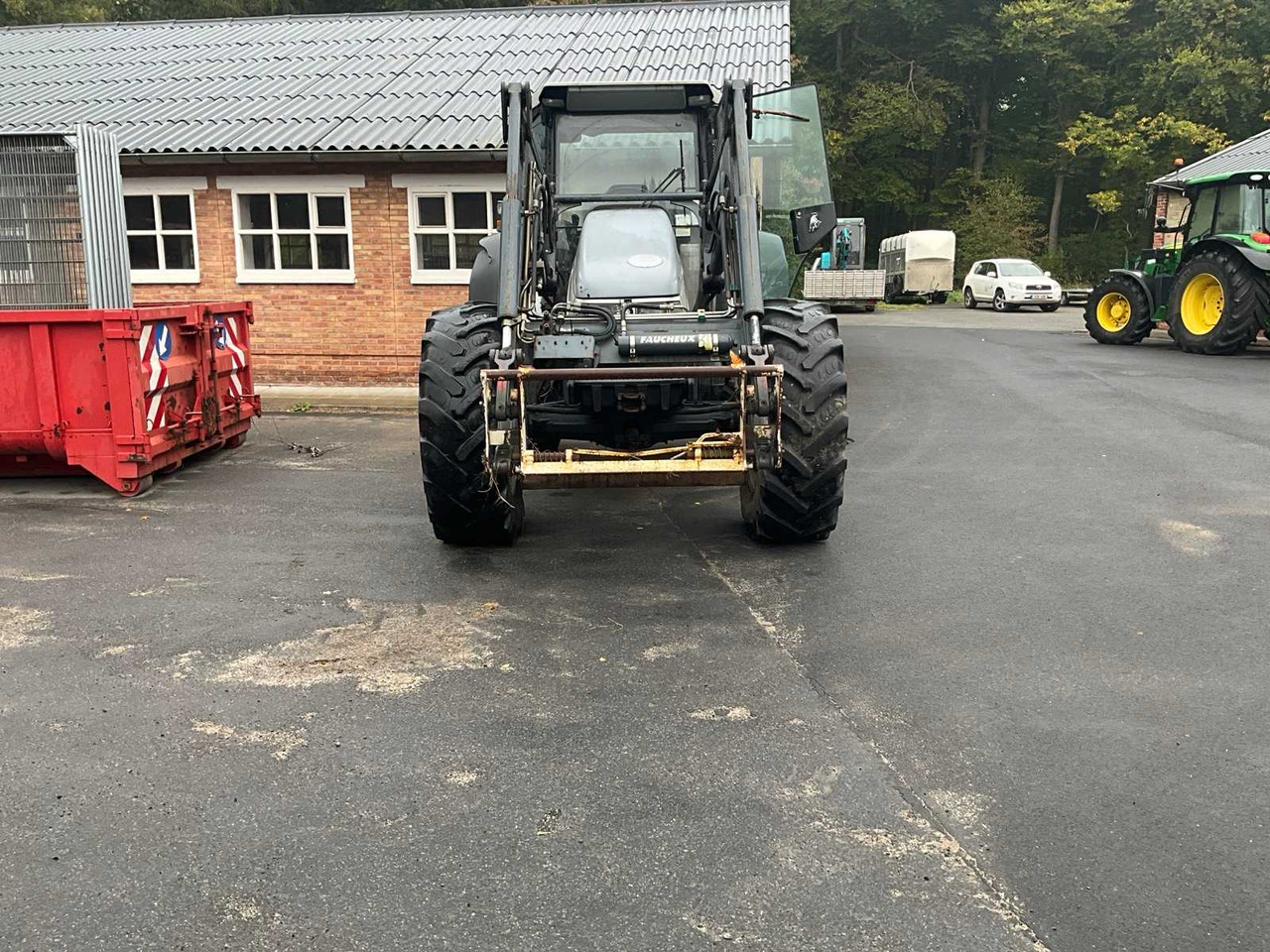 LAMBORGHINI 1300 DT PREMIUM 4-WHEEL DRIVE TRACTOR - 2000 - 拖拉机:图3 LAMBORGHINI 1300 DT PREMIUM 4-WHEEL DRIVE TRACTOR - 2000 - 拖拉机:图3