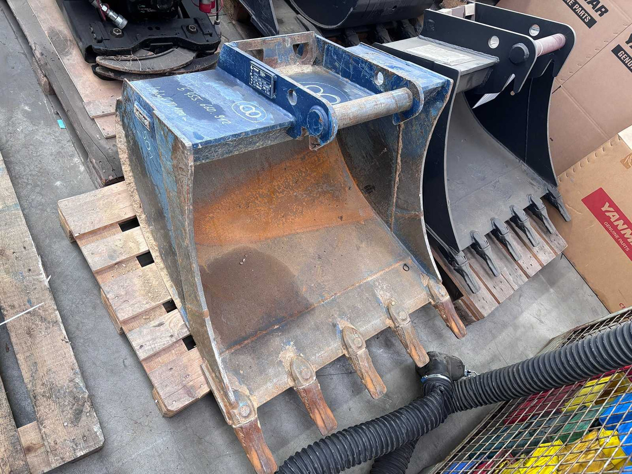 LEHNHOFF - CTL10 - 2016 - LOW SPOON 1000 MM WIDE, SW MS08 - 轮式装载机:图2 LEHNHOFF - CTL10 - 2016 - LOW SPOON 1000 MM WIDE, SW MS08 - 轮式装载机:图2