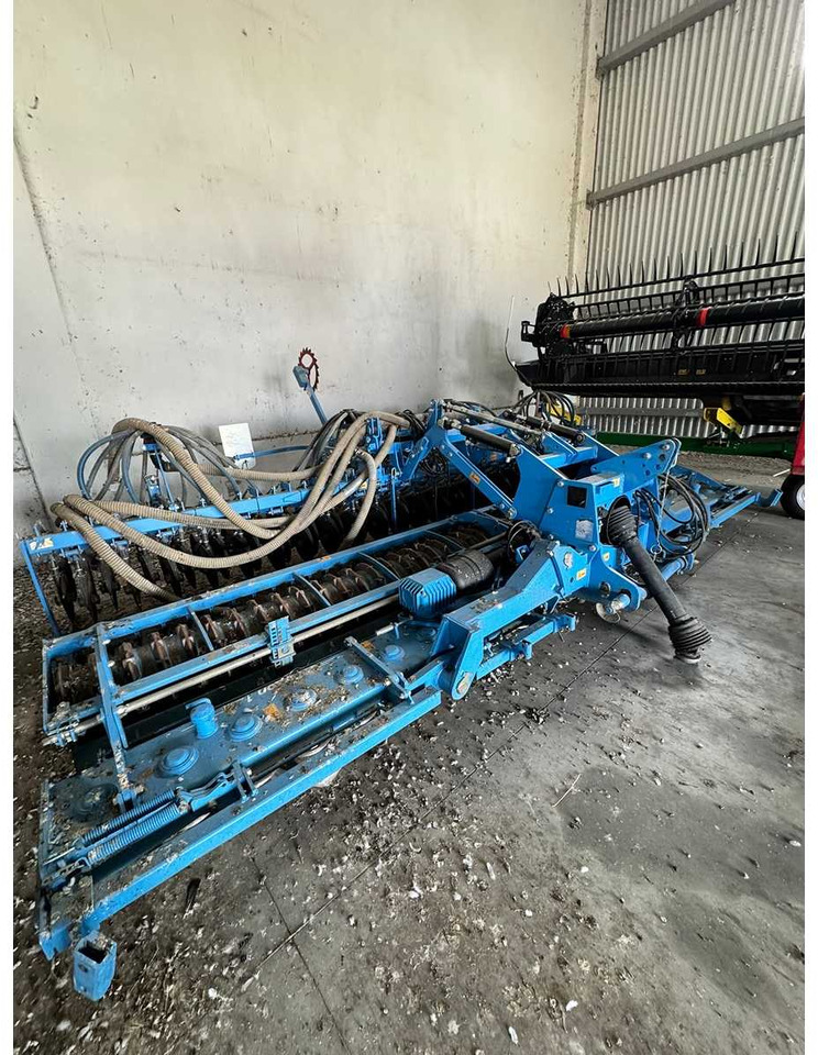 LEMKEN SOLITAIR + ZIRKON + FRONT TANK Solitair 12K/600 + Zirkon 12K/600 + Front Tank Solitair 23 - 播种设备:图4 LEMKEN SOLITAIR + ZIRKON + FRONT TANK Solitair 12K/600 + Zirkon 12K/600 + Front Tank Solitair 23 - 播种设备:图4