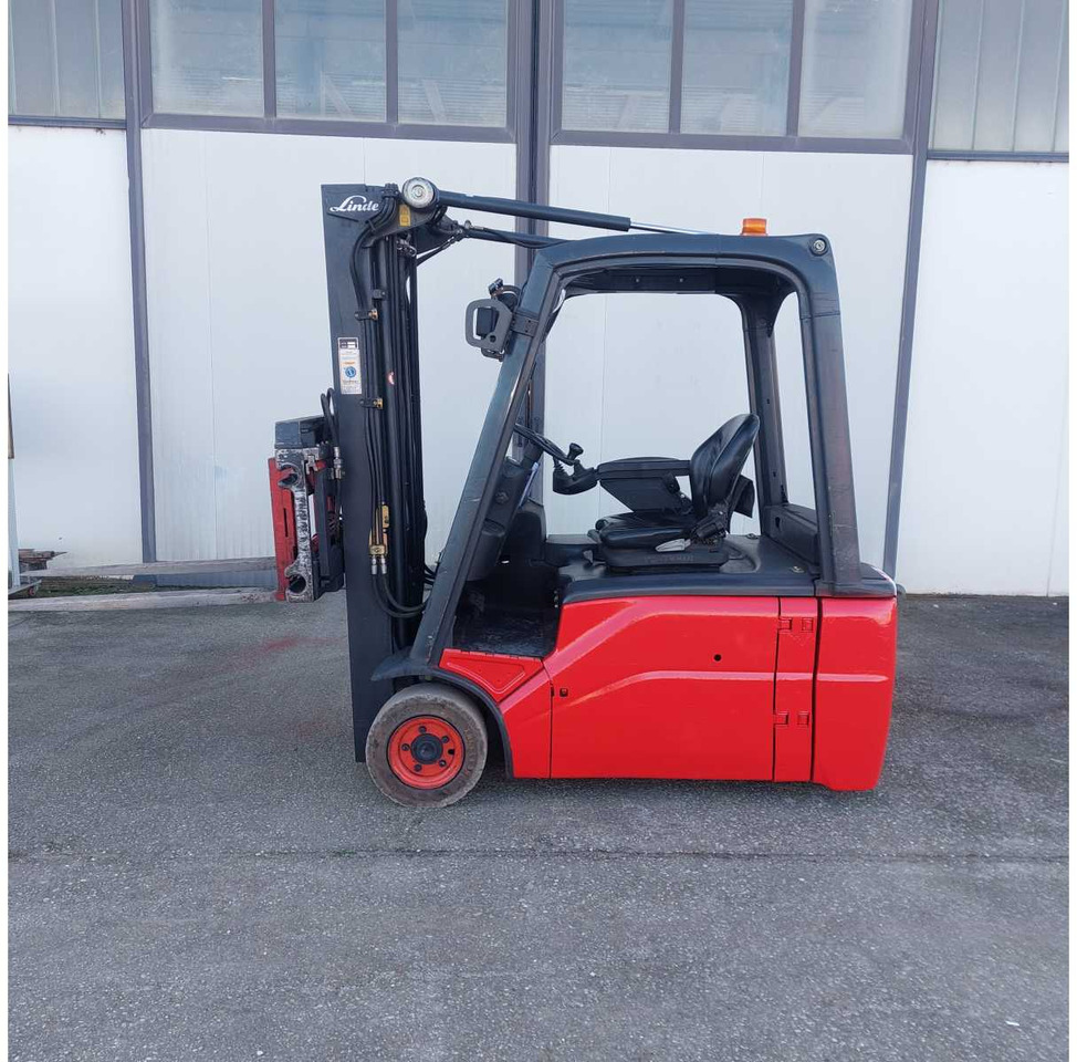 LINDE - 16L-01 - FORKLIFT 16Q - 2011 - 叉车:图3 LINDE - 16L-01 - FORKLIFT 16Q - 2011 - 叉车:图3