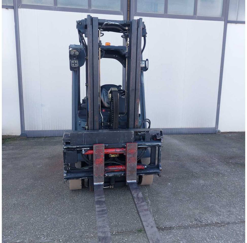 LINDE - 16L-01 - FORKLIFT 16Q - 2011 - 叉车:图4 LINDE - 16L-01 - FORKLIFT 16Q - 2011 - 叉车:图4