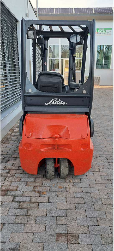 LINDE - E18C-02 - 2004 - FORKLIFT TRUCKS - 叉车:图4 LINDE - E18C-02 - 2004 - FORKLIFT TRUCKS - 叉车:图4