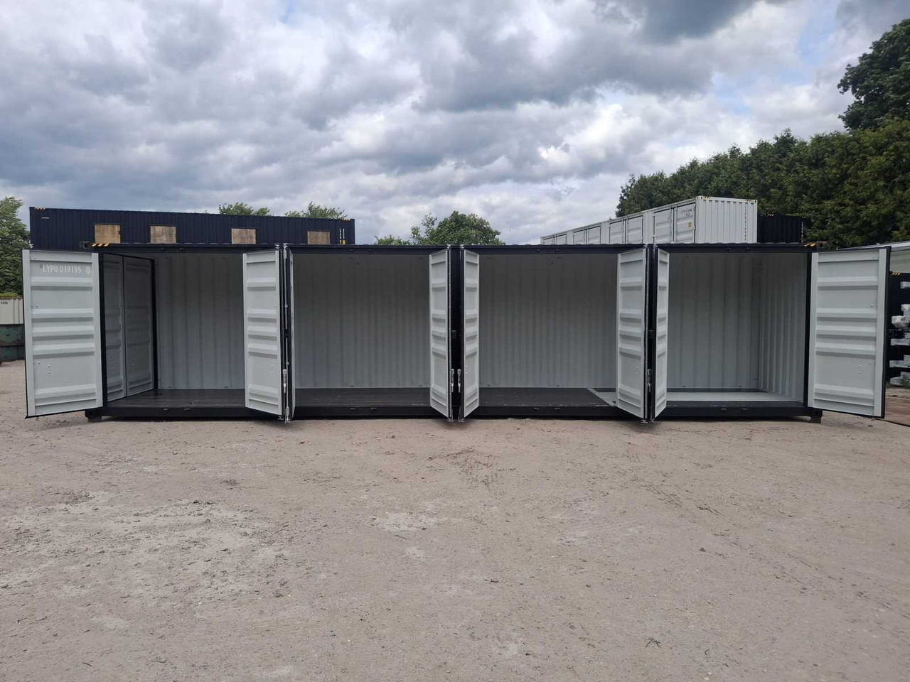 LYPU 40 ft High Cube - 货运集装箱:图1 LYPU 40 ft High Cube - 货运集装箱:图1