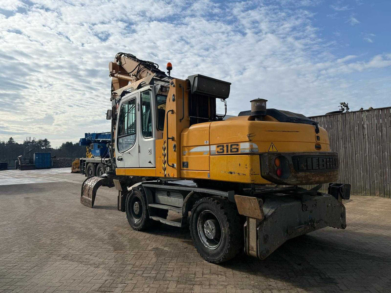 Liebherr A 316 Litronic - 移动式起重机:图3 Liebherr A 316 Litronic - 移动式起重机:图3