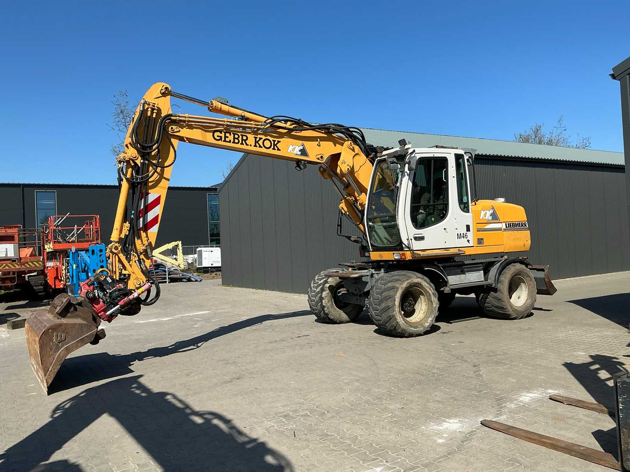 Liebherr A314 - 轮式挖掘机:图2 Liebherr A314 - 轮式挖掘机:图2
