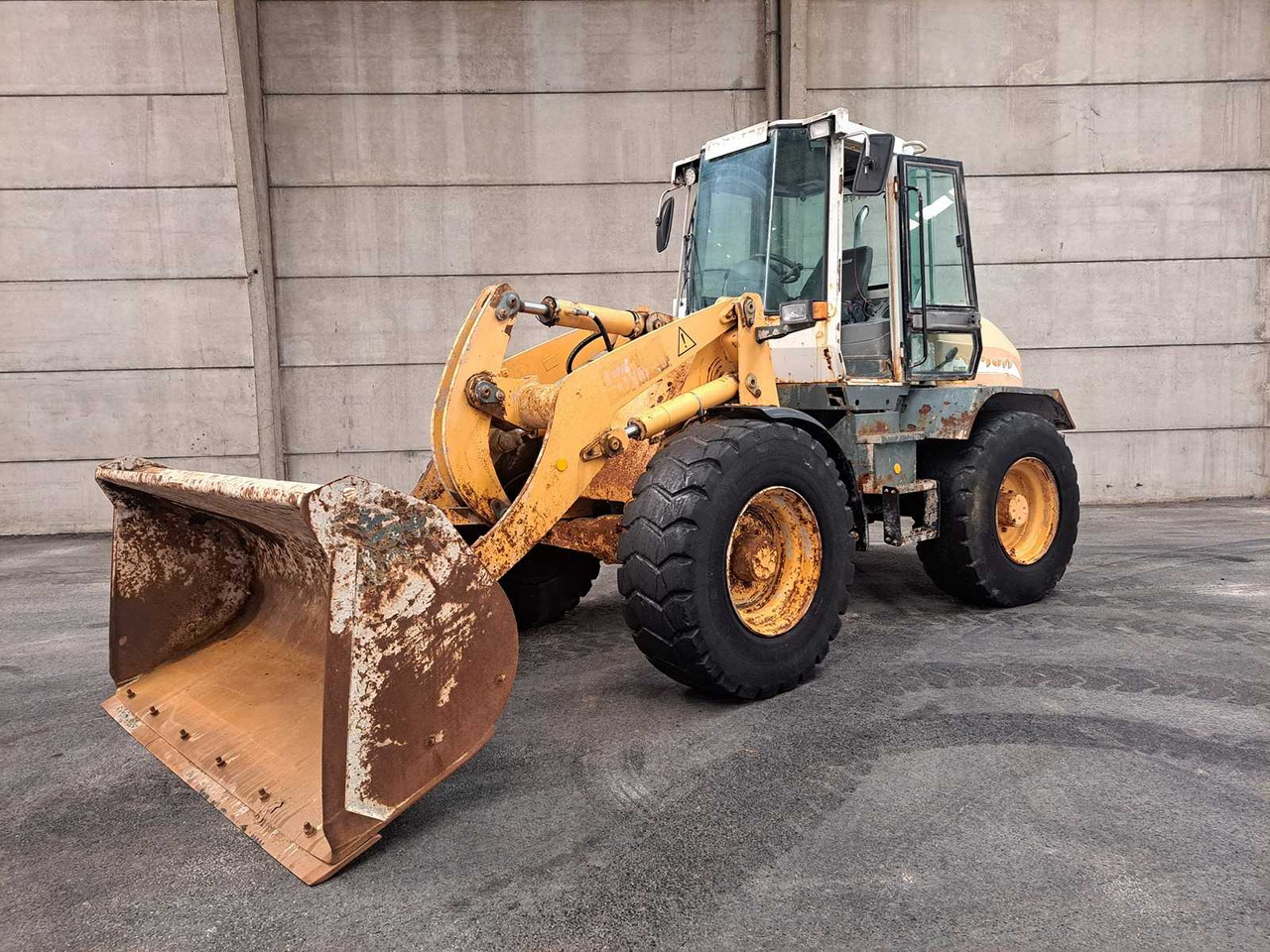 Liebherr L514 - 轮式装载机:图1 Liebherr L514 - 轮式装载机:图1