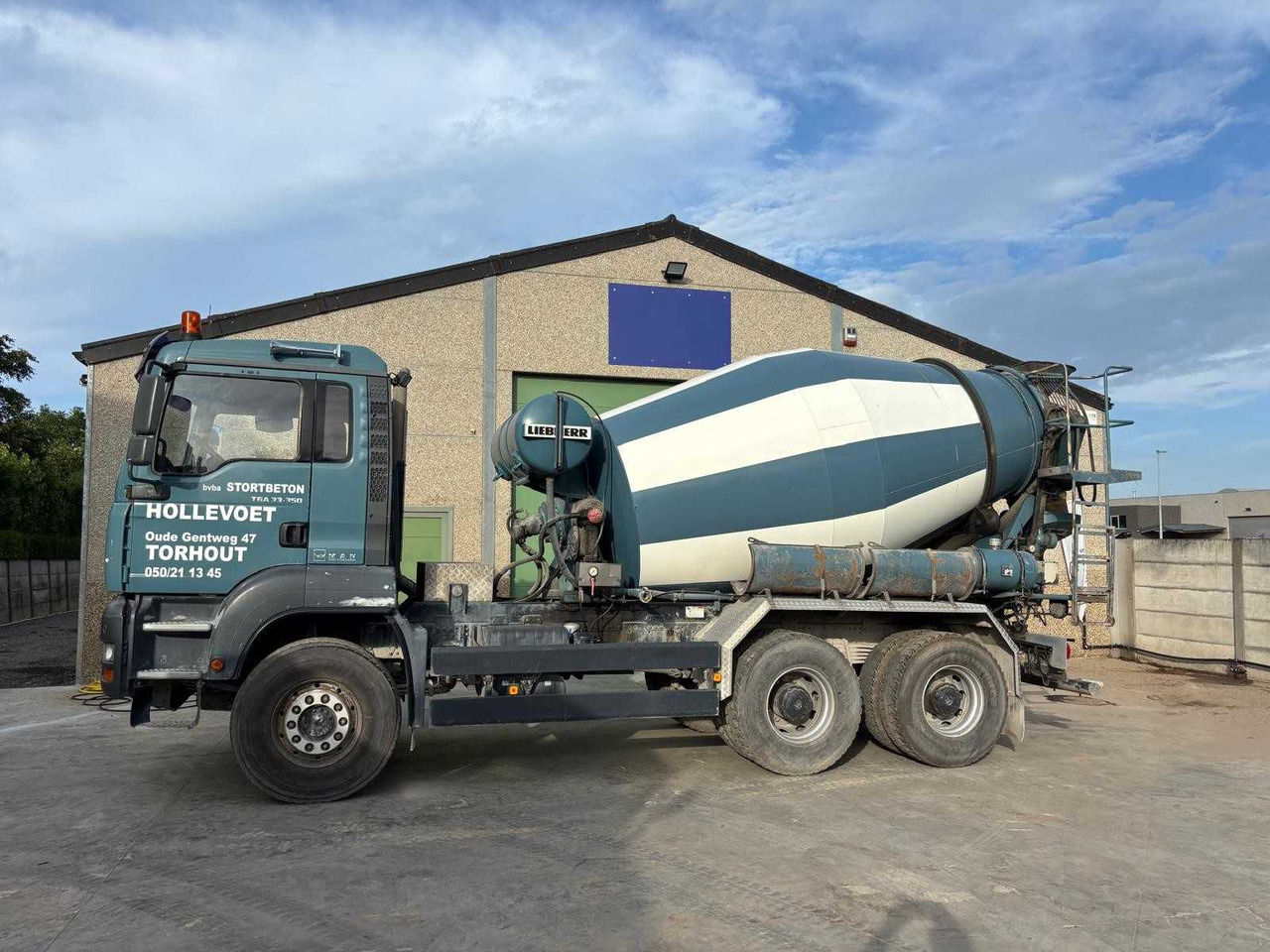 MAN - 2006 - TGA 33.350 - TRUCK - 卡车:图1 MAN - 2006 - TGA 33.350 - TRUCK - 卡车:图1