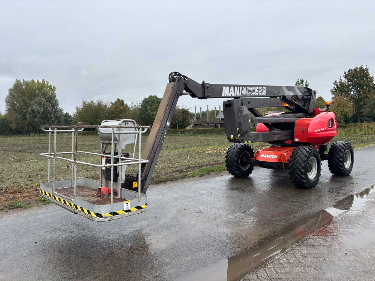 Manitou 200ATJ - 空中平台:图1 Manitou 200ATJ - 空中平台:图1