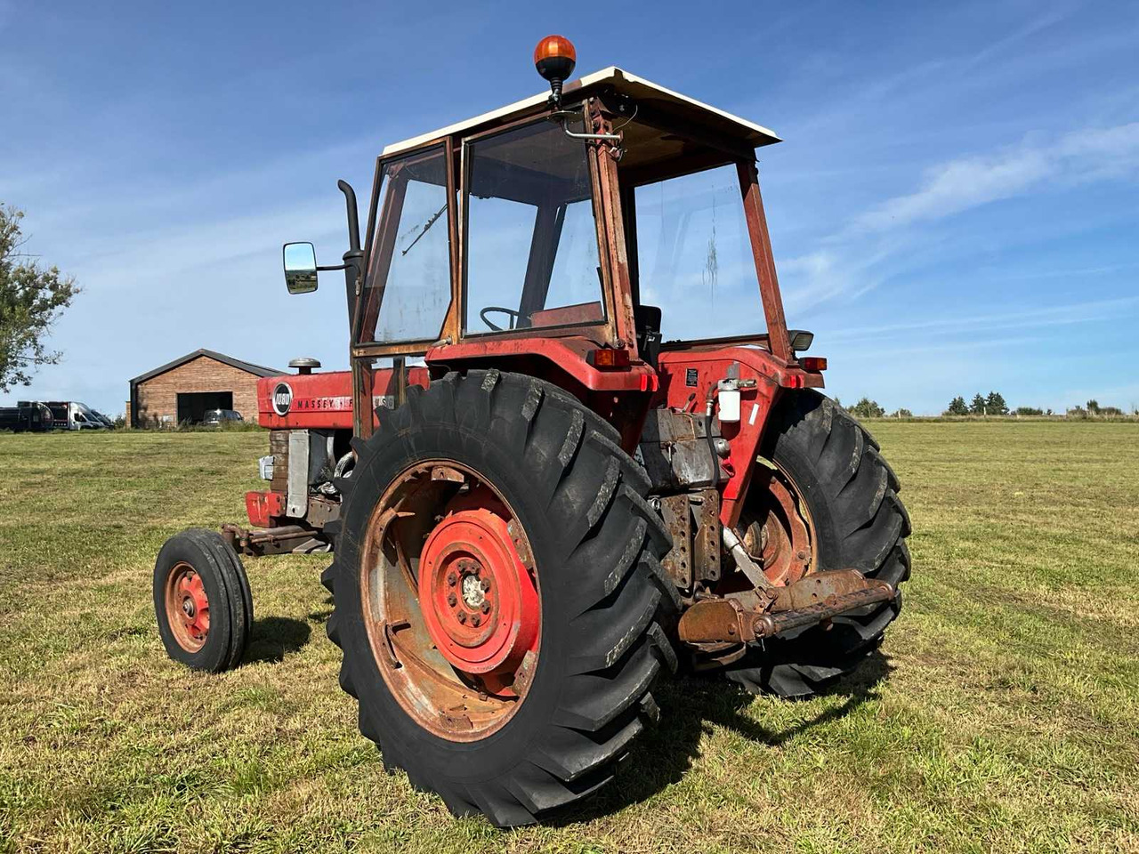 Massey Ferguson 1080 - 拖拉机:图3 Massey Ferguson 1080 - 拖拉机:图3