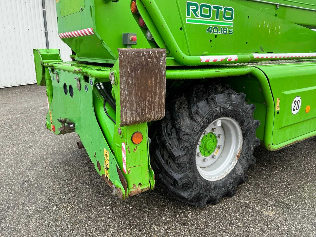 Merlo 40.18S - 滑移装载机:图5 Merlo 40.18S - 滑移装载机:图5