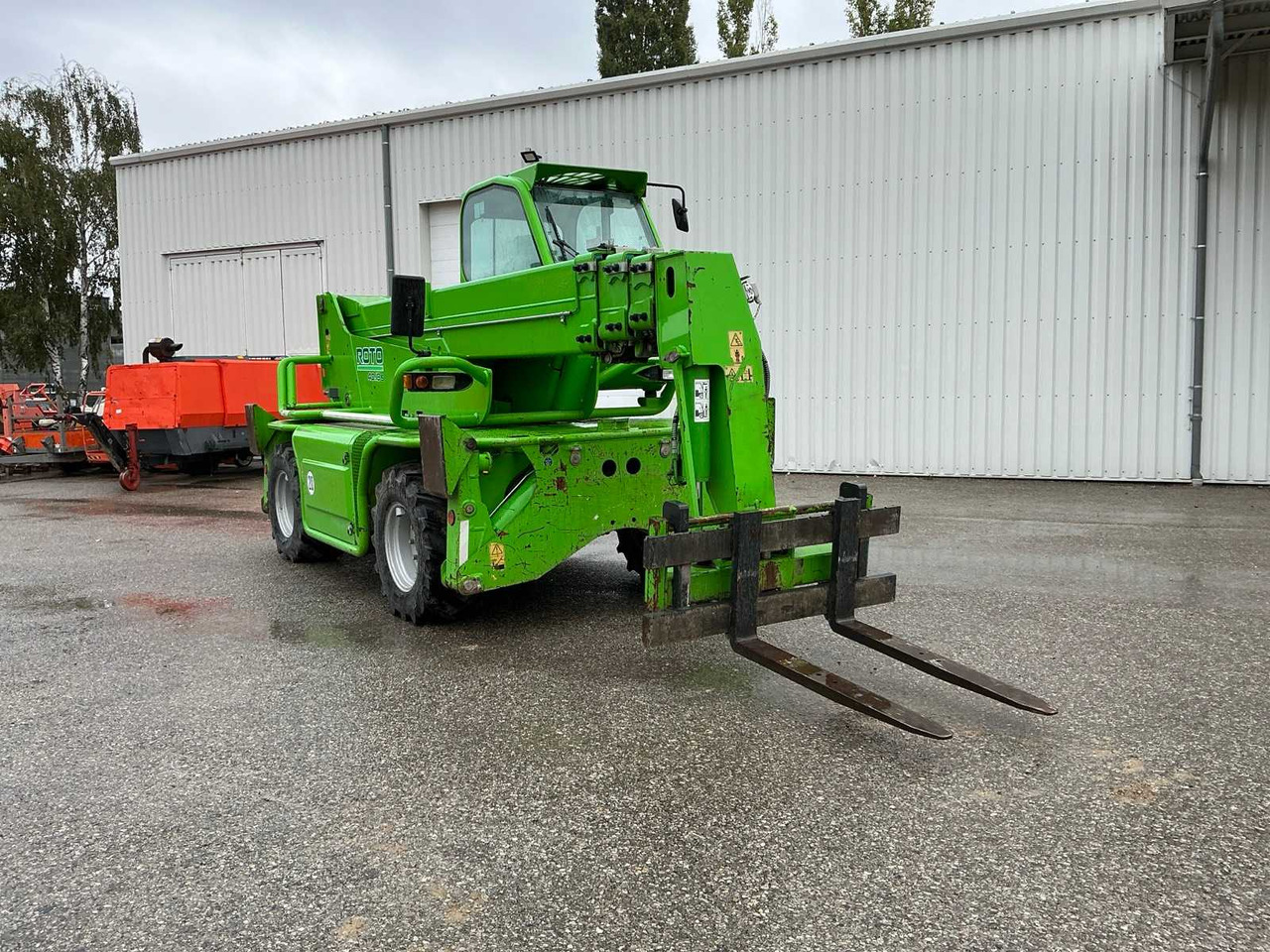 Merlo 40.18S - 滑移装载机:图2 Merlo 40.18S - 滑移装载机:图2