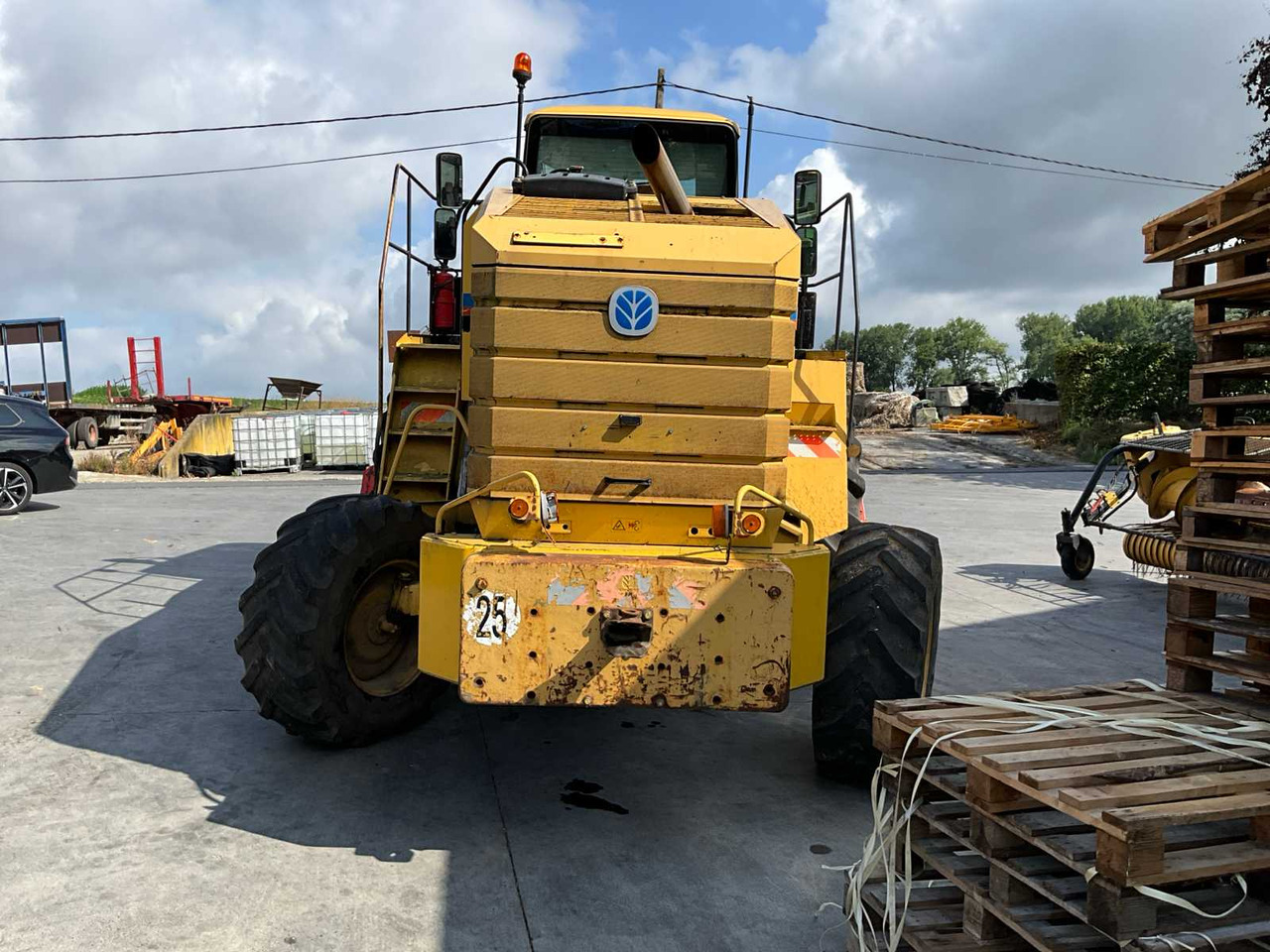 New Holland FX28 - 拖拉机:图2 New Holland FX28 - 拖拉机:图2