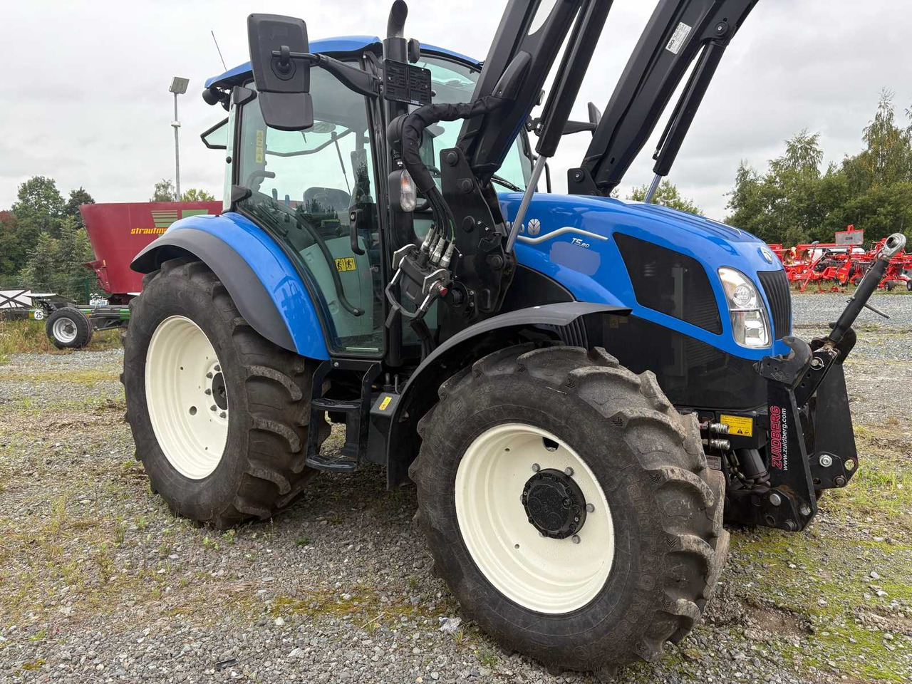 New Holland T5. 80 DC - 拖拉机:图5 New Holland T5. 80 DC - 拖拉机:图5
