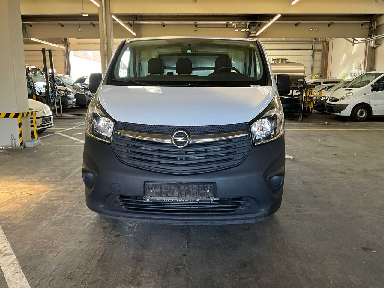 OPEL VIVARO VAN - 小型货车:图2 OPEL VIVARO VAN - 小型货车:图2