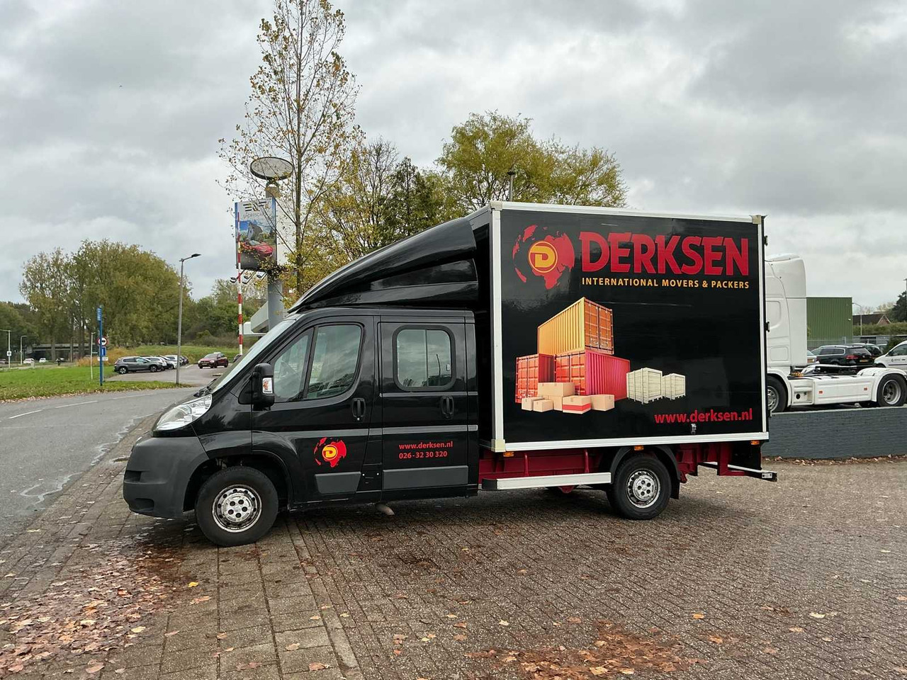 PEUGEOT BOXER 435 2.2 HDI L3H2 DC - 小型货车:图2 PEUGEOT BOXER 435 2.2 HDI L3H2 DC - 小型货车:图2