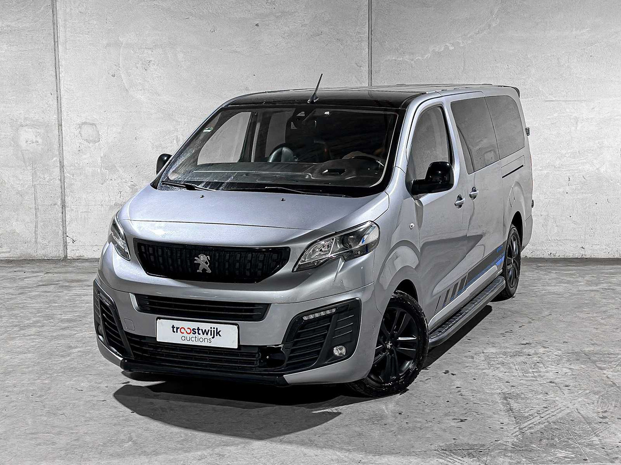 PEUGEOT EXPERT 2.0 BLUEHDI 180 LONG SPORT DC NR 140 178HP 2020, VHL-45-G COMMERCIAL VEHICLE - 小型货车:图3 PEUGEOT EXPERT 2.0 BLUEHDI 180 LONG SPORT DC NR 140 178HP 2020, VHL-45-G COMMERCIAL VEHICLE - 小型货车:图3