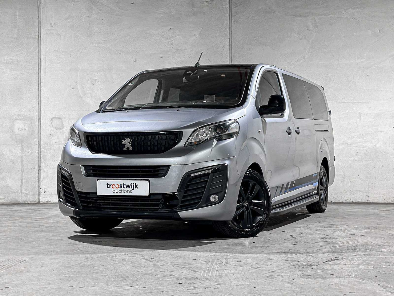 PEUGEOT EXPERT 2.0 BLUEHDI 180 LONG SPORT DC NR 140 178HP 2020, VHL-45-G COMMERCIAL VEHICLE - 小型货车:图1 PEUGEOT EXPERT 2.0 BLUEHDI 180 LONG SPORT DC NR 140 178HP 2020, VHL-45-G COMMERCIAL VEHICLE - 小型货车:图1