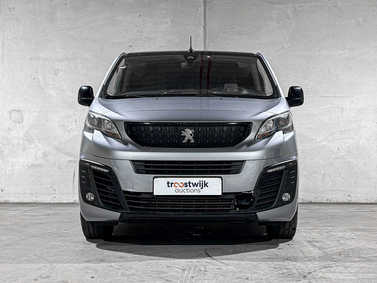 PEUGEOT EXPERT 2.0 BLUEHDI 180 LONG SPORT DC NR 140 178HP 2020, VHL-45-G COMMERCIAL VEHICLE - 小型货车:图5 PEUGEOT EXPERT 2.0 BLUEHDI 180 LONG SPORT DC NR 140 178HP 2020, VHL-45-G COMMERCIAL VEHICLE - 小型货车:图5
