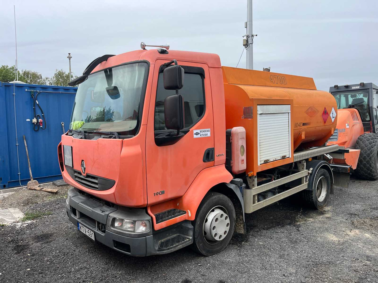 RENAULT Midlum 190.12 Light - 沥青洒布车:图1 RENAULT Midlum 190.12 Light - 沥青洒布车:图1