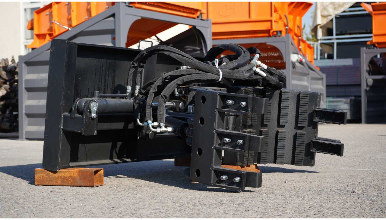 Rhino-cross Grapple claw - 附件 适用于 建筑机械:图3 Rhino-cross Grapple claw - 附件 适用于 建筑机械:图3