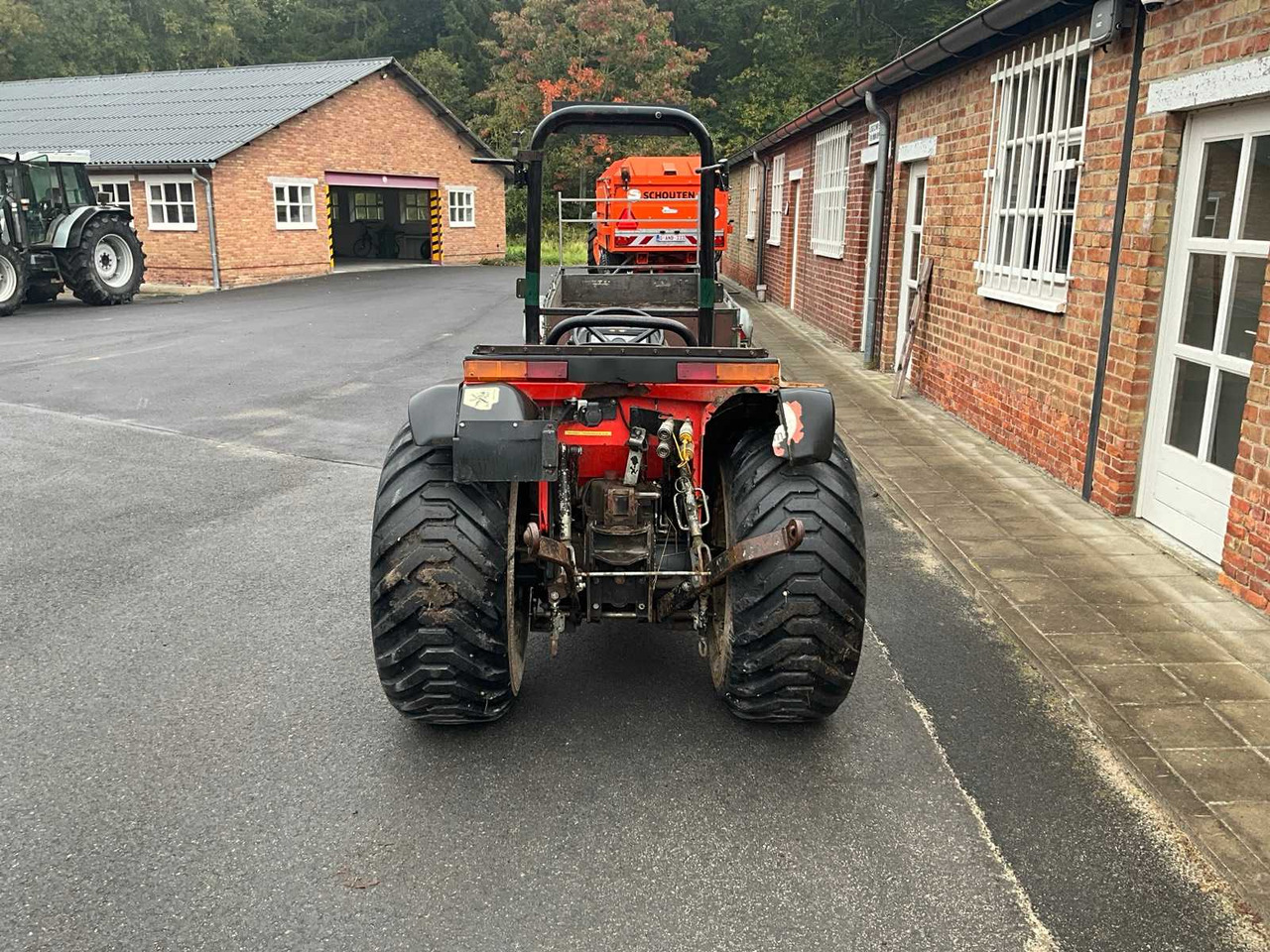 SAME SOLARIS 35 DT 4-WHEEL DRIVE TRACTOR - 2000 - 拖拉机:图4 SAME SOLARIS 35 DT 4-WHEEL DRIVE TRACTOR - 2000 - 拖拉机:图4