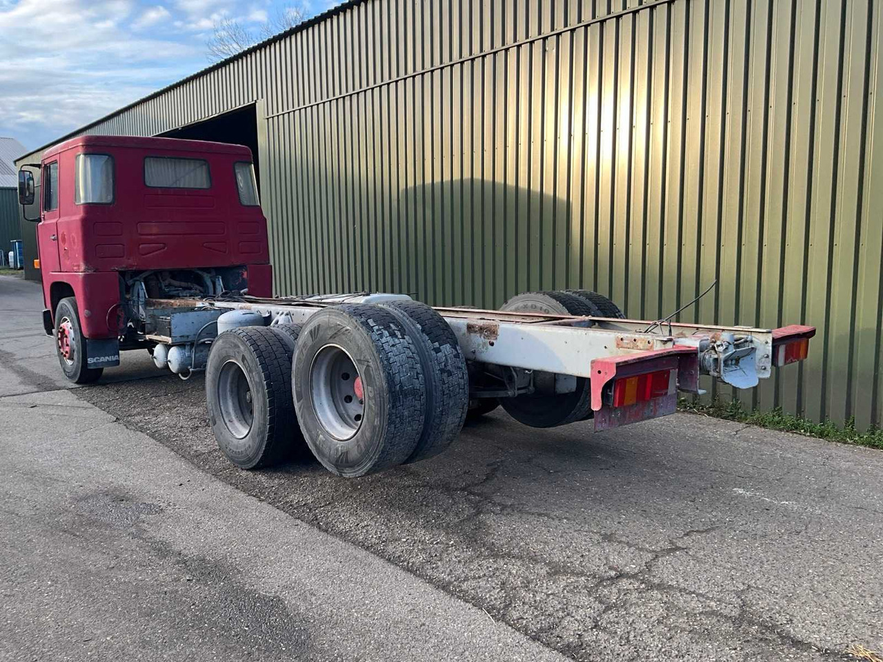 SCANIA 141 - V8 - TRUCK - 1985 - 卡车:图3 SCANIA 141 - V8 - TRUCK - 1985 - 卡车:图3