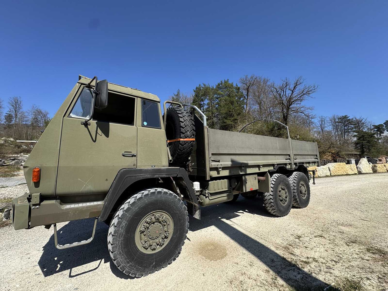 STEYR - 1491.320 / P40 / 6X6M - TRUCK - 1998 - 卡车:图4 STEYR - 1491.320 / P40 / 6X6M - TRUCK - 1998 - 卡车:图4