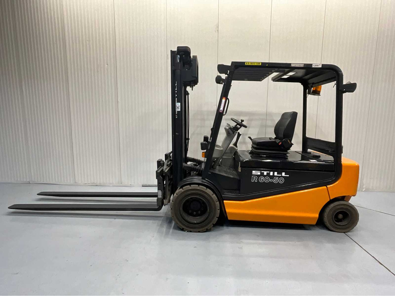 STILL R60-50 - 5000KG FORKLIFT WITH FORK SETTER BATTERY BJ. 2018 - 叉车:图3 STILL R60-50 - 5000KG FORKLIFT WITH FORK SETTER BATTERY BJ. 2018 - 叉车:图3