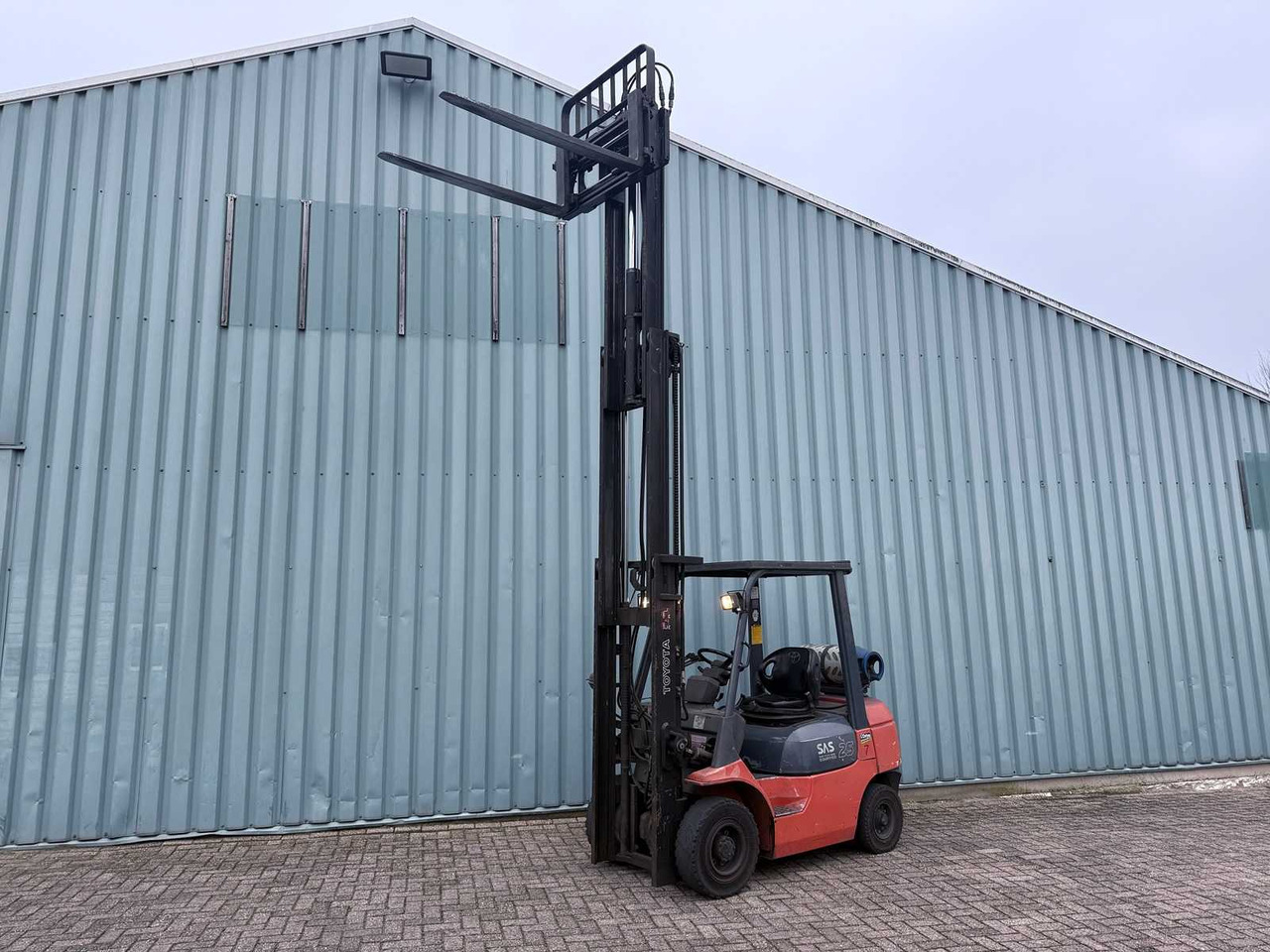 叉车 TOYOTA FORKLIFT WITH 4TH VALVE-FORK POSITIONER-SIDESHIFT-470CM HIGH-LOW HOURS 6445：图13