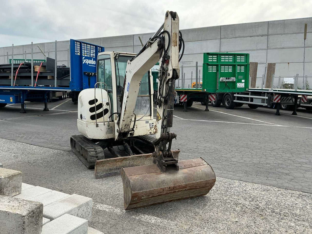 Terex HR 3.7 Knickmatik - 小型挖掘机:图3 Terex HR 3.7 Knickmatik - 小型挖掘机:图3