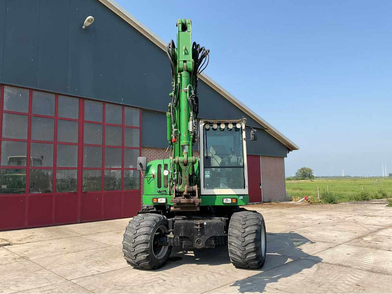 Terex TW85 - 轮式挖掘机:图4 Terex TW85 - 轮式挖掘机:图4