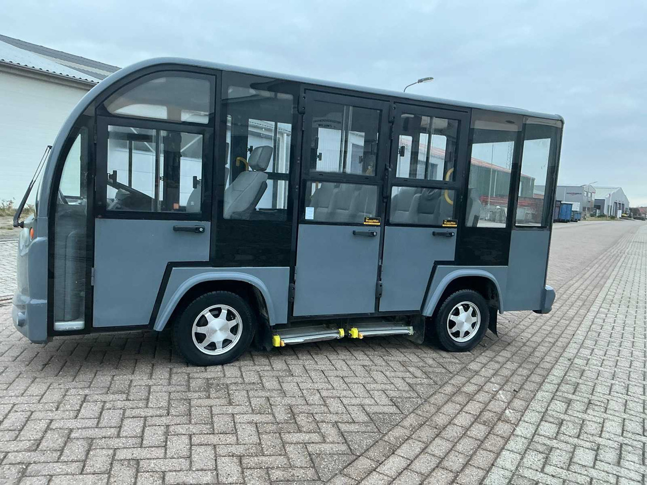 Towrite 8 seater bpv - 市政牵引车:图1 Towrite 8 seater bpv - 市政牵引车:图1