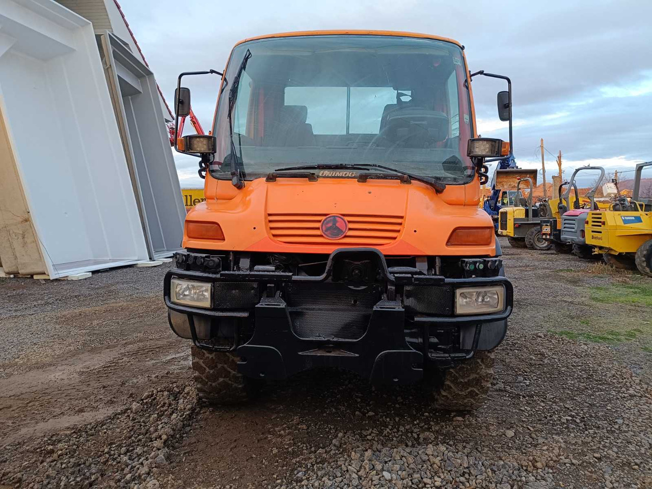 UNIMOG - U 400 - TRUCK - 2001 - 卡车:图3 UNIMOG - U 400 - TRUCK - 2001 - 卡车:图3