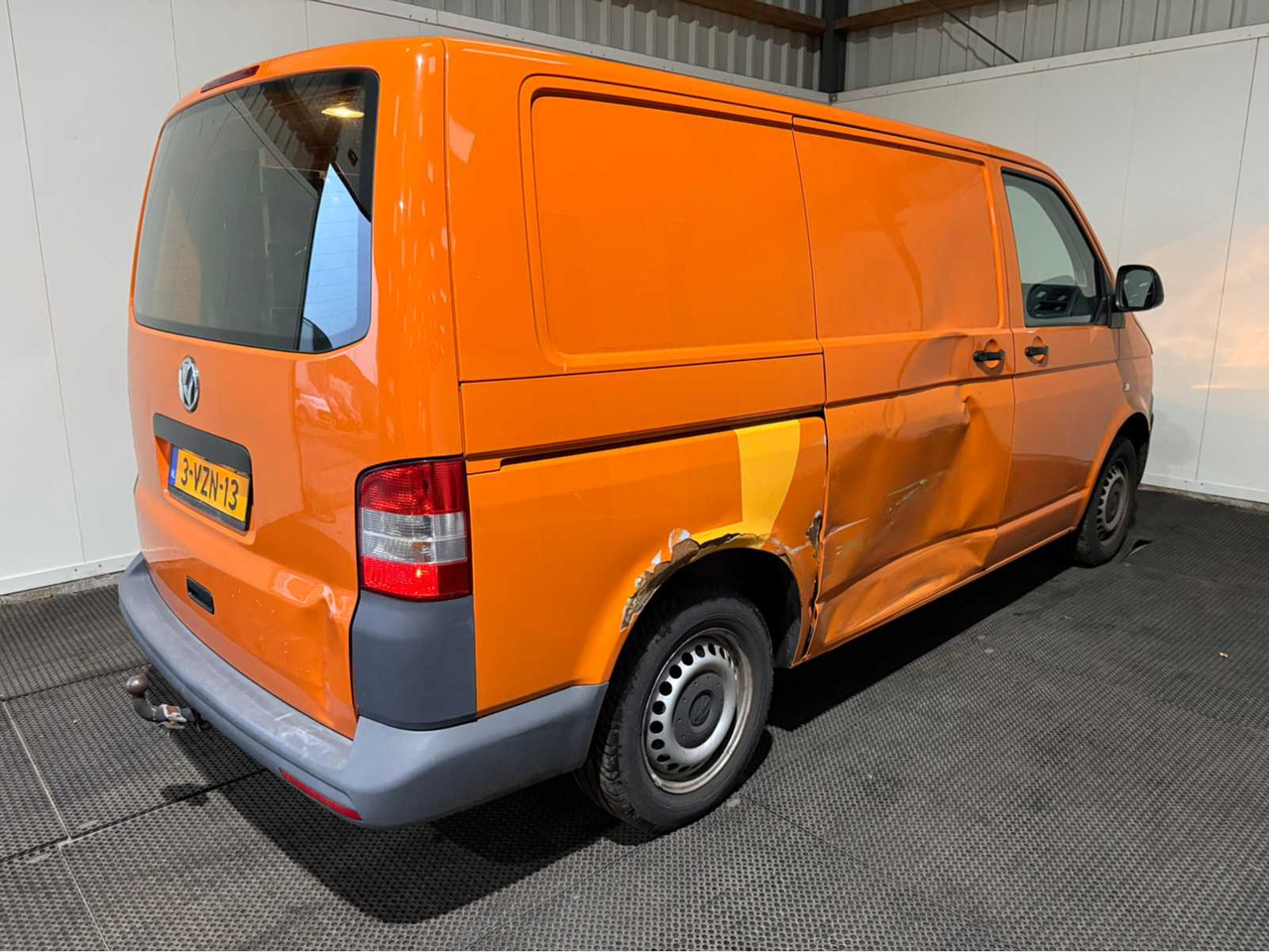 VOLKSWAGEN - TRANSPORTER - 2.0 84 HP - COMMERCIAL VEHICLE - 2012 - 小型货车:图5 VOLKSWAGEN - TRANSPORTER - 2.0 84 HP - COMMERCIAL VEHICLE - 2012 - 小型货车:图5