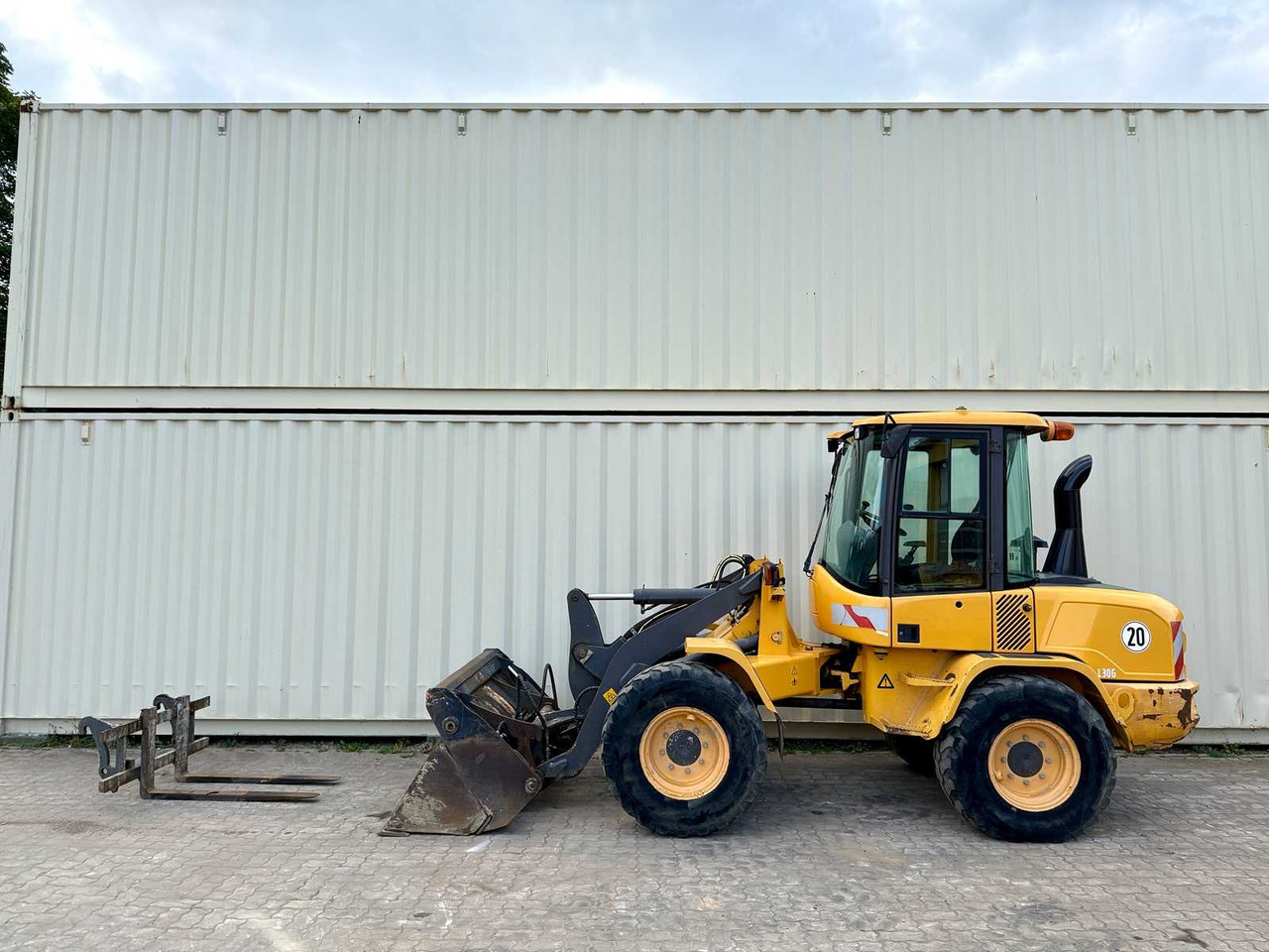 Volvo L30G - 轮式装载机:图3 Volvo L30G - 轮式装载机:图3