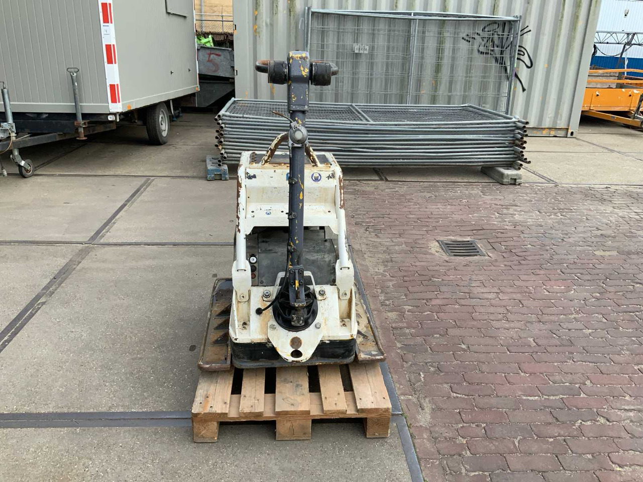Wacker Neuson DPU6055 - 振动板:图4 Wacker Neuson DPU6055 - 振动板:图4