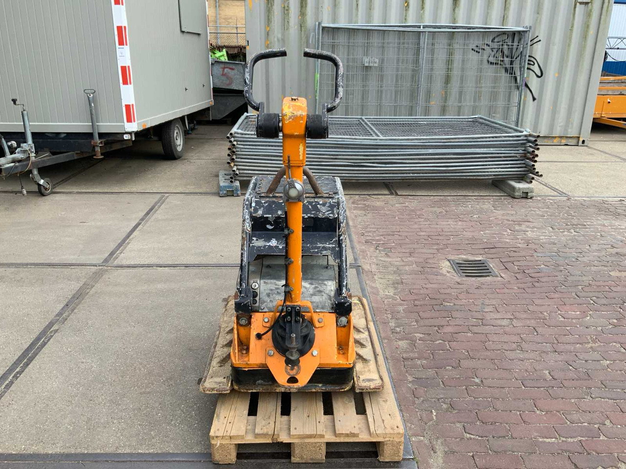 Wacker Neuson DPU6055 - 振动板:图4 Wacker Neuson DPU6055 - 振动板:图4