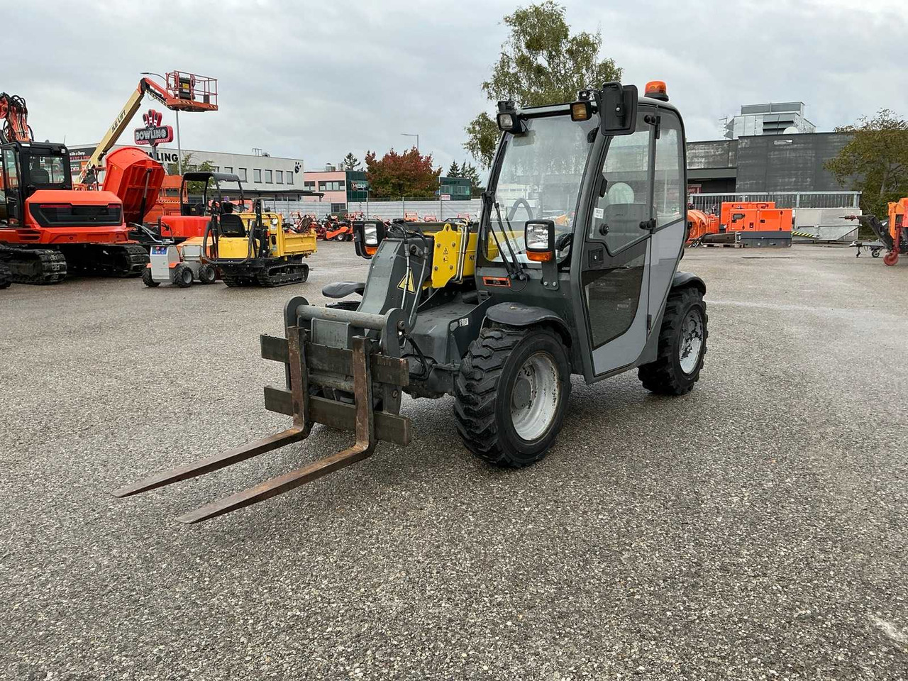 Weidemann Kramer 4512CC - 滑移装载机:图1 Weidemann Kramer 4512CC - 滑移装载机:图1