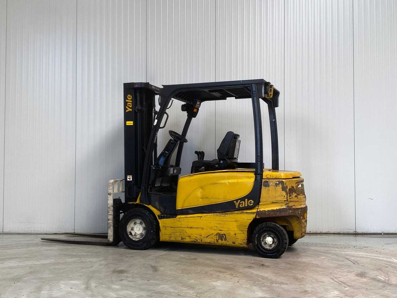 YALE - 2013 - ERP 35 VL - FORKLIFT TRIPLEX - FREELIFT - SIDESHIFT - 叉车:图1 YALE - 2013 - ERP 35 VL - FORKLIFT TRIPLEX - FREELIFT - SIDESHIFT - 叉车:图1