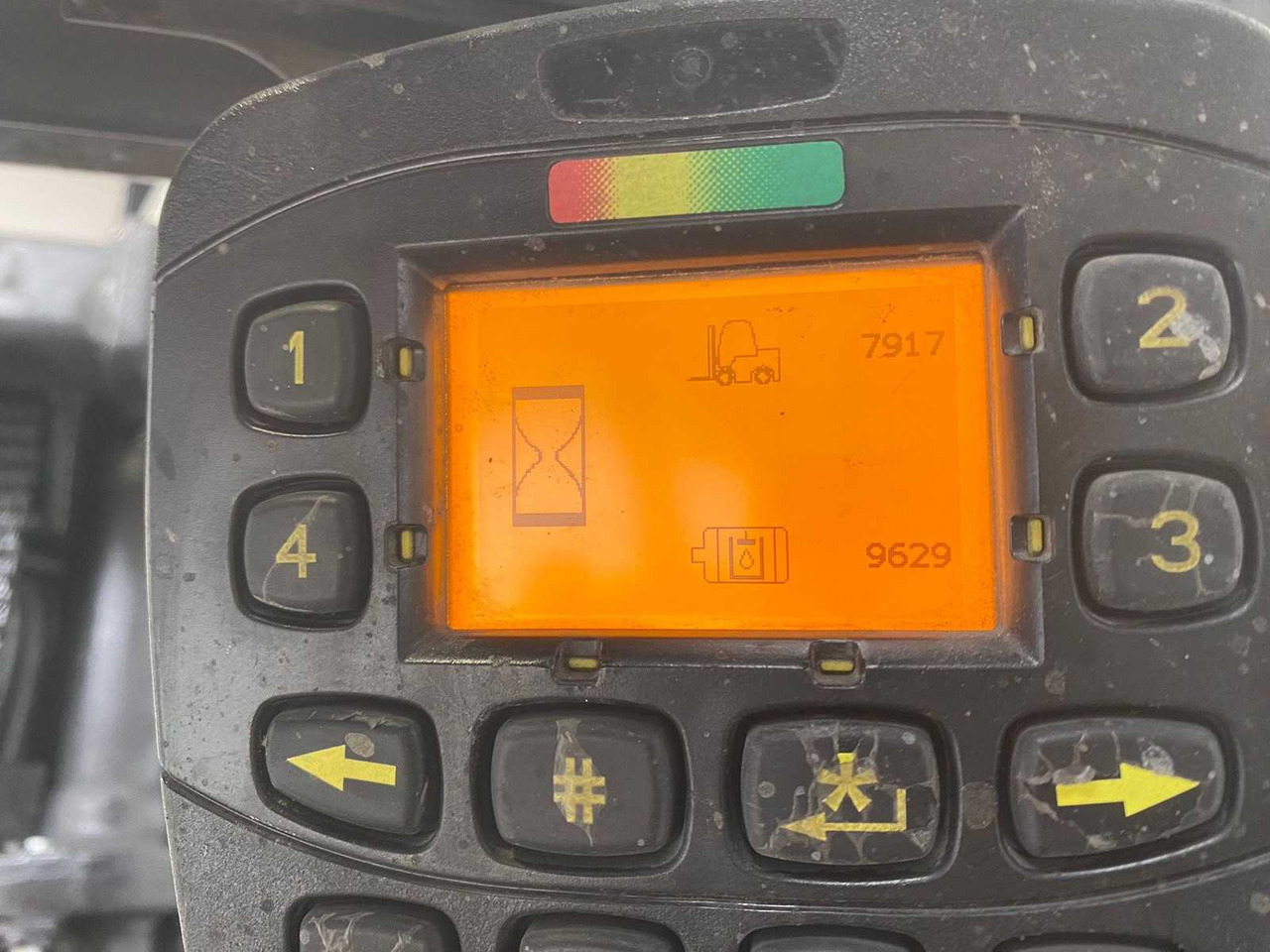 YALE - 2013 - ERP 35 VL - FORKLIFT TRIPLEX - FREELIFT - SIDESHIFT - 叉车:图4 YALE - 2013 - ERP 35 VL - FORKLIFT TRIPLEX - FREELIFT - SIDESHIFT - 叉车:图4