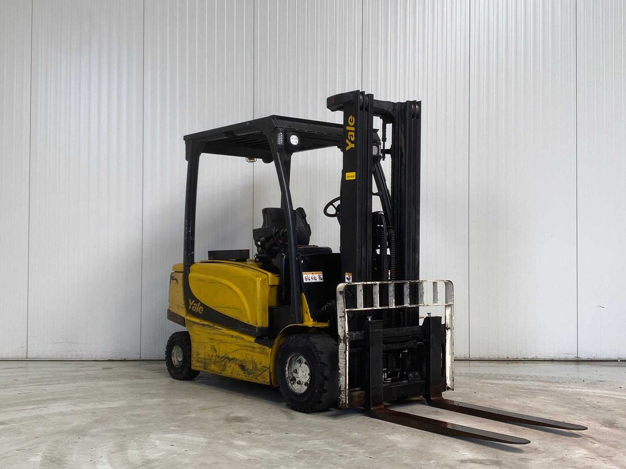 YALE - 2013 - ERP 35 VL - FORKLIFT TRIPLEX - FREELIFT - SIDESHIFT - 叉车:图2 YALE - 2013 - ERP 35 VL - FORKLIFT TRIPLEX - FREELIFT - SIDESHIFT - 叉车:图2