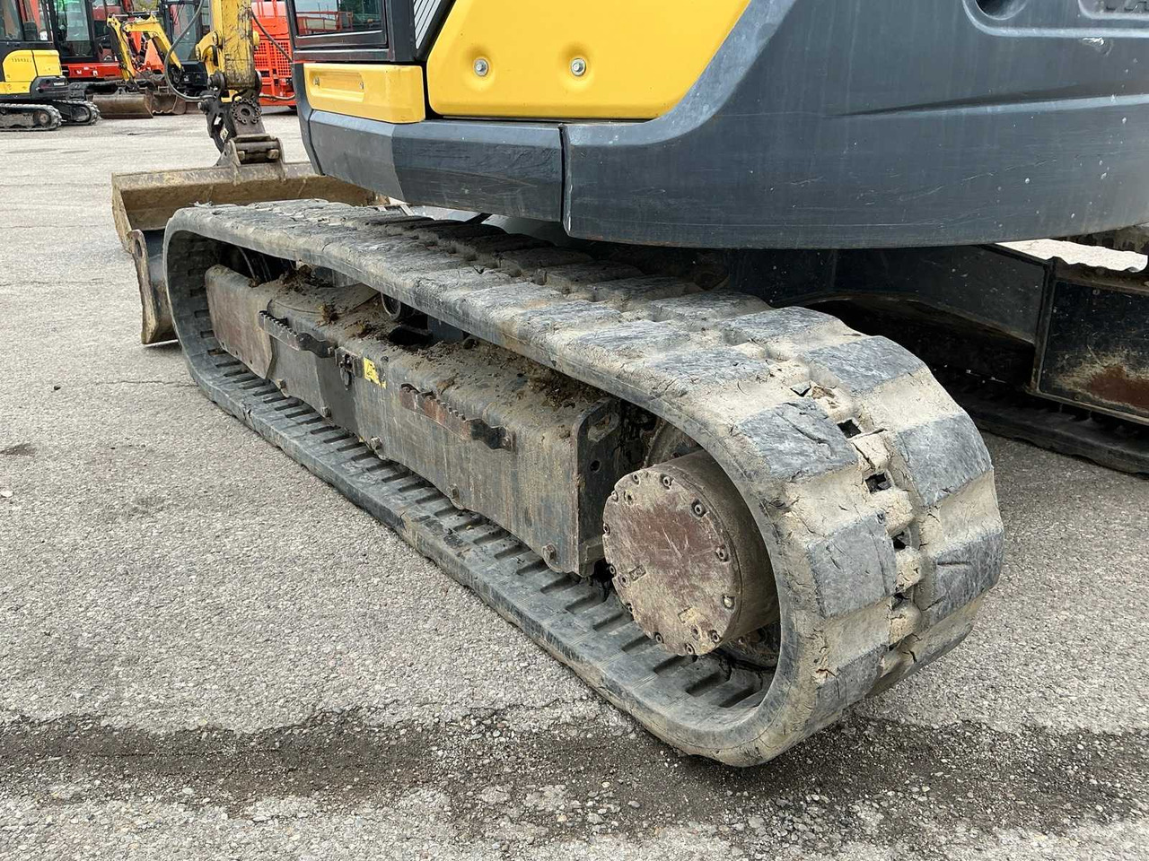 履带式挖掘机 Yanmar SV100-2A:图27 履带式挖掘机 Yanmar SV100-2A:图27