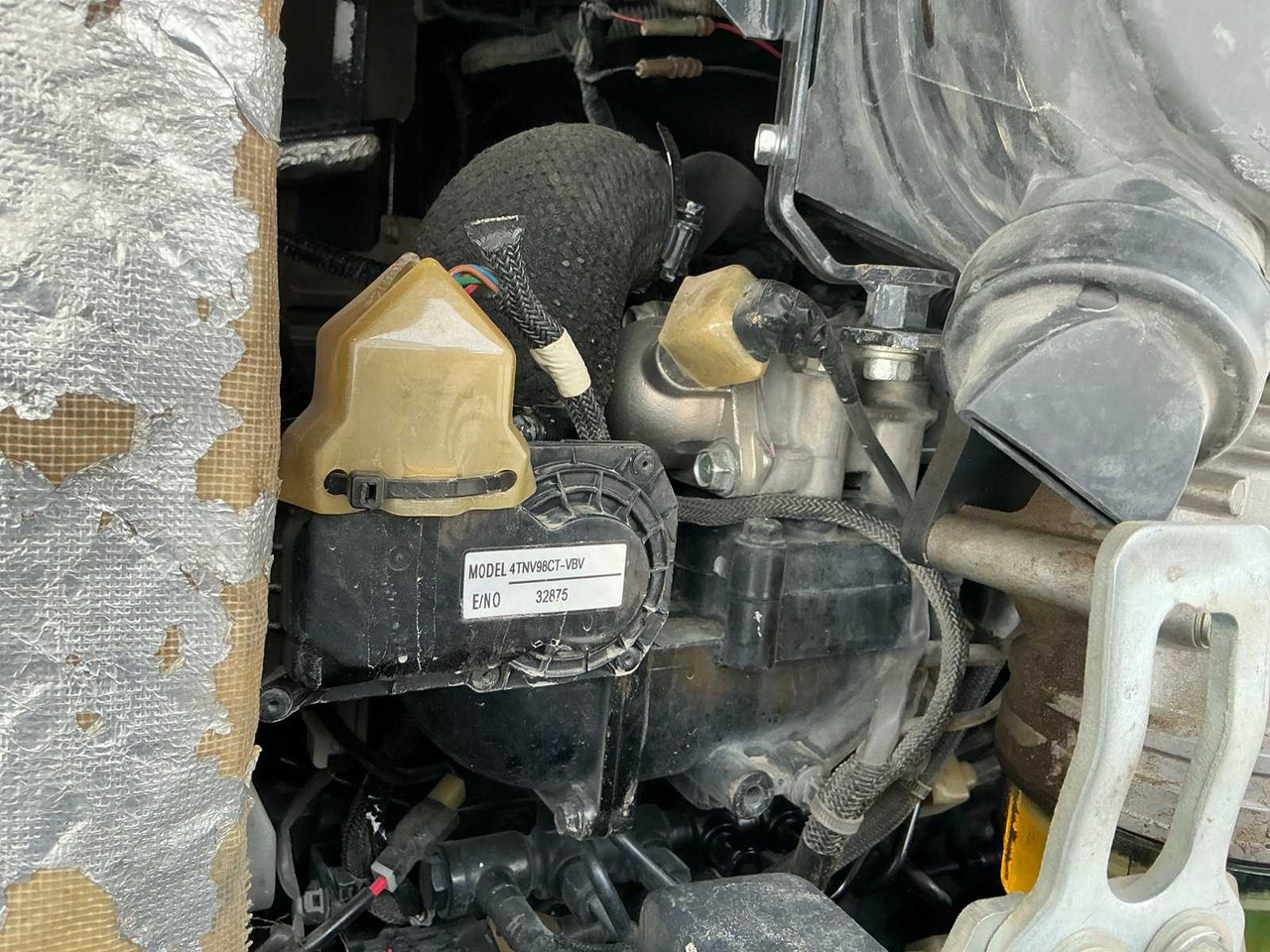 履带式挖掘机 Yanmar SV100-2A:图31 履带式挖掘机 Yanmar SV100-2A:图31