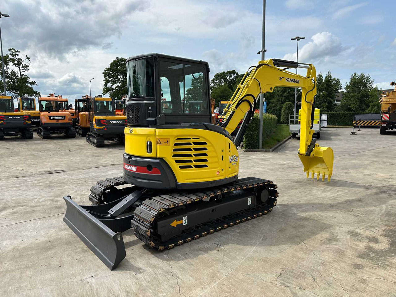 Yanmar VIO55-6B - 履带式挖掘机:图4 Yanmar VIO55-6B - 履带式挖掘机:图4