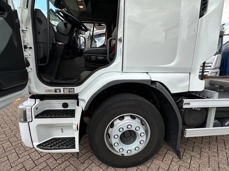 Renault D280.18 EURO6. 2021. BDF SYSTEEM - 集装箱运输车/ 可拆卸车身的卡车:图4 Renault D280.18 EURO6. 2021. BDF SYSTEEM - 集装箱运输车/ 可拆卸车身的卡车:图4