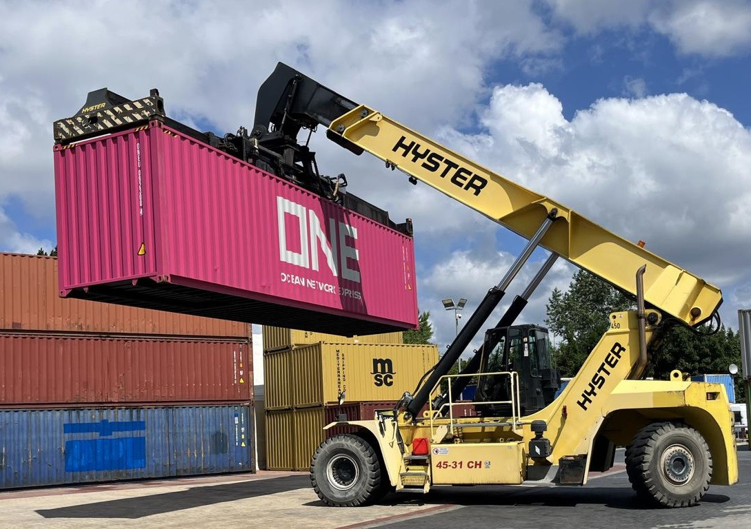 Hyster RS45-31CH - 前移式堆垛机:图3 Hyster RS45-31CH - 前移式堆垛机:图3