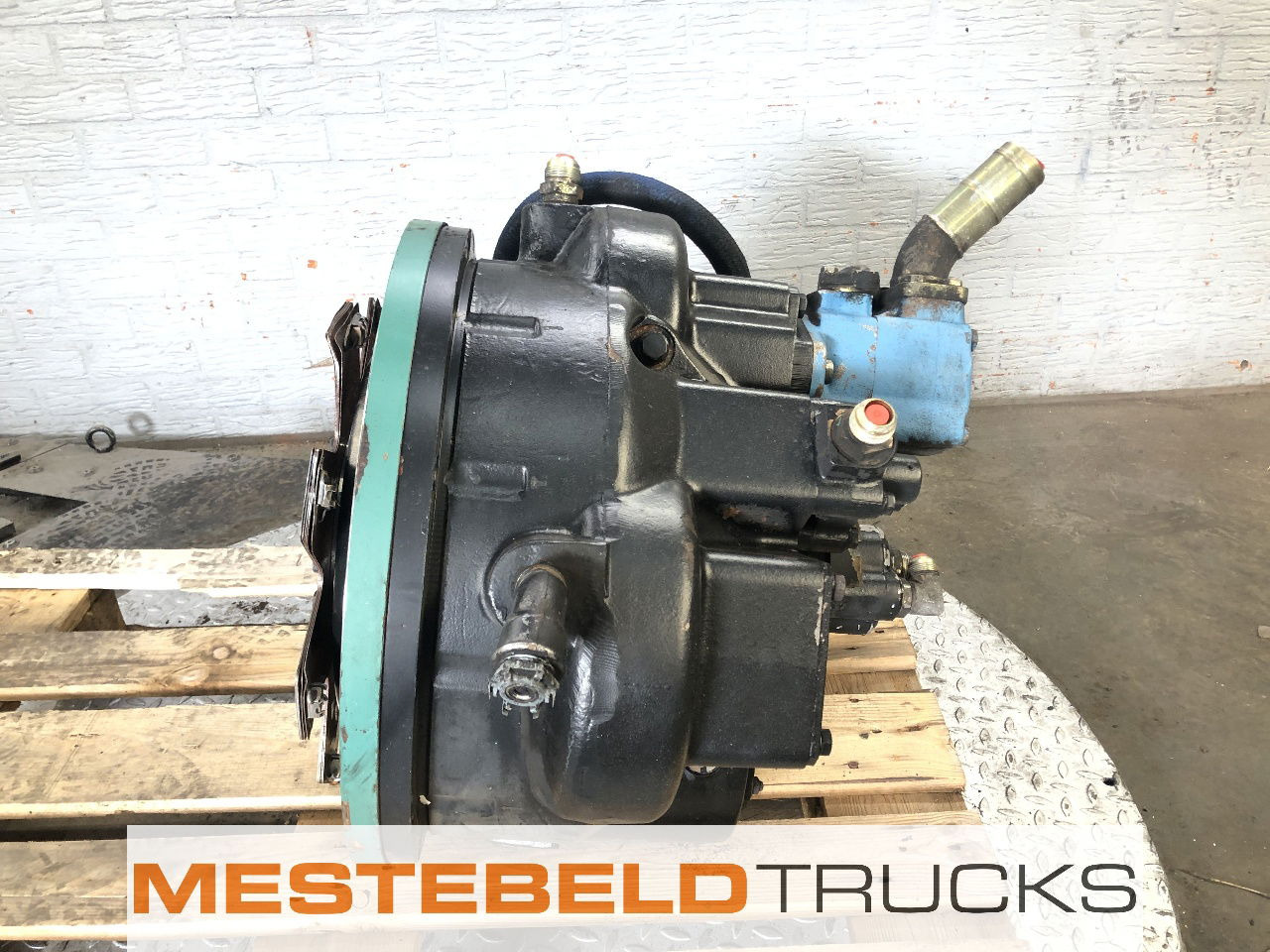 Clark Hurth Aandrijving C5451-207 - 变速箱及其零件 适用于 卡车:图4 Clark Hurth Aandrijving C5451-207 - 变速箱及其零件 适用于 卡车:图4